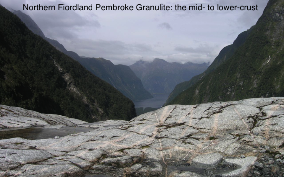 Northern Fiorland Pembroke Granulite: the mid- to lower-crust